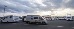 Auto Camping Caravan